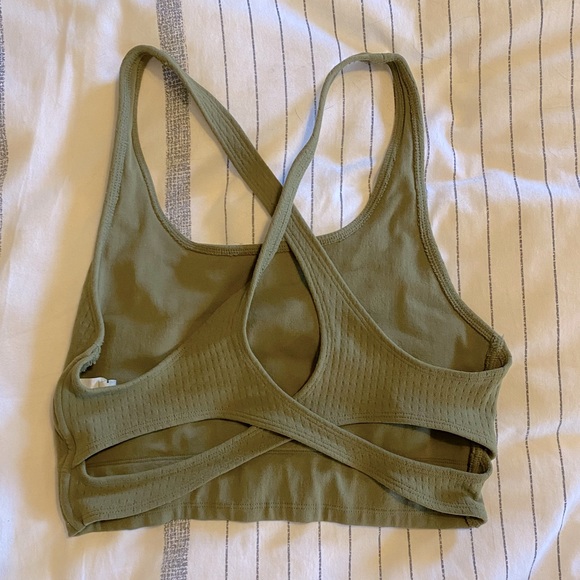Fabletics No-Bounce SculptKnit® Bra - Grove - Picture 2 of 3